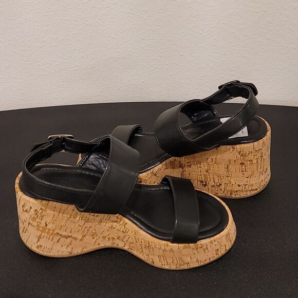 BRAND NEW WILD DIVA LOUNGS DOUBLE STRAP WEDGE SANDAL - Picture 6 of 16
